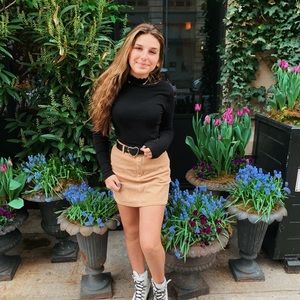 Meet your Posher, Eleanor